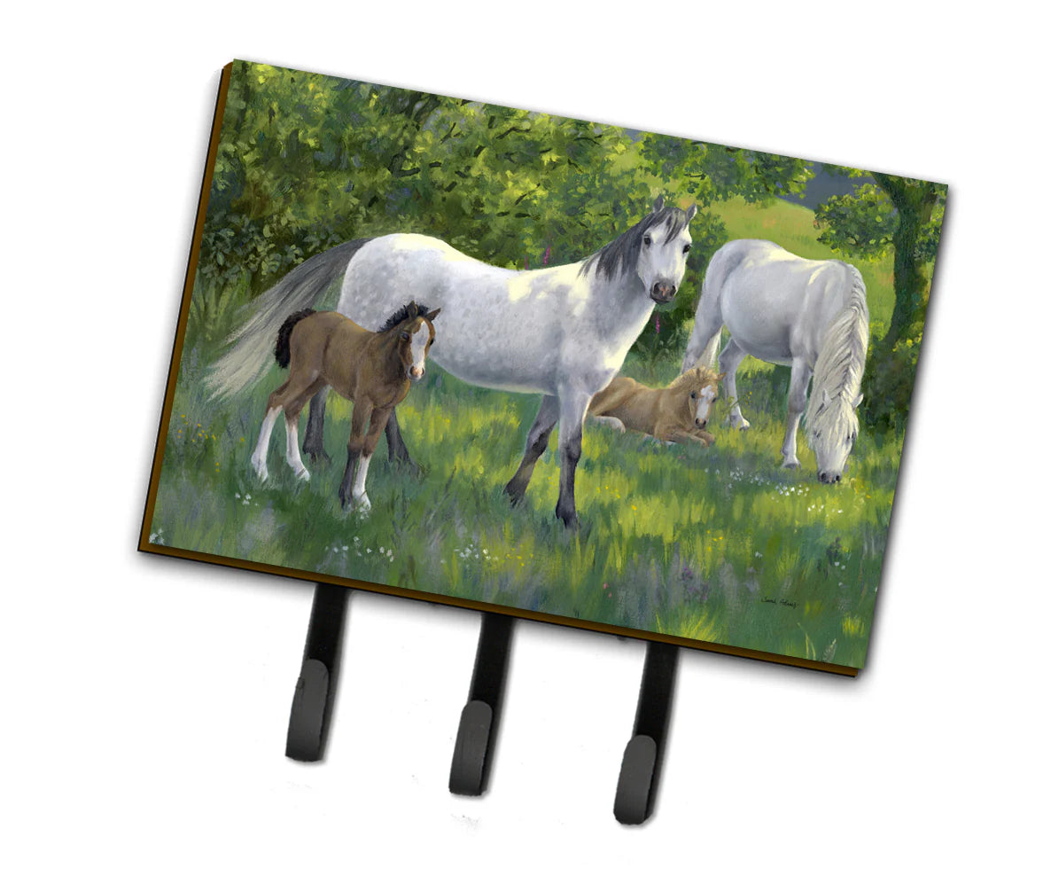Caroline's Treasures ASA2195TH68 Group of Horses Leash or Key Holder Large