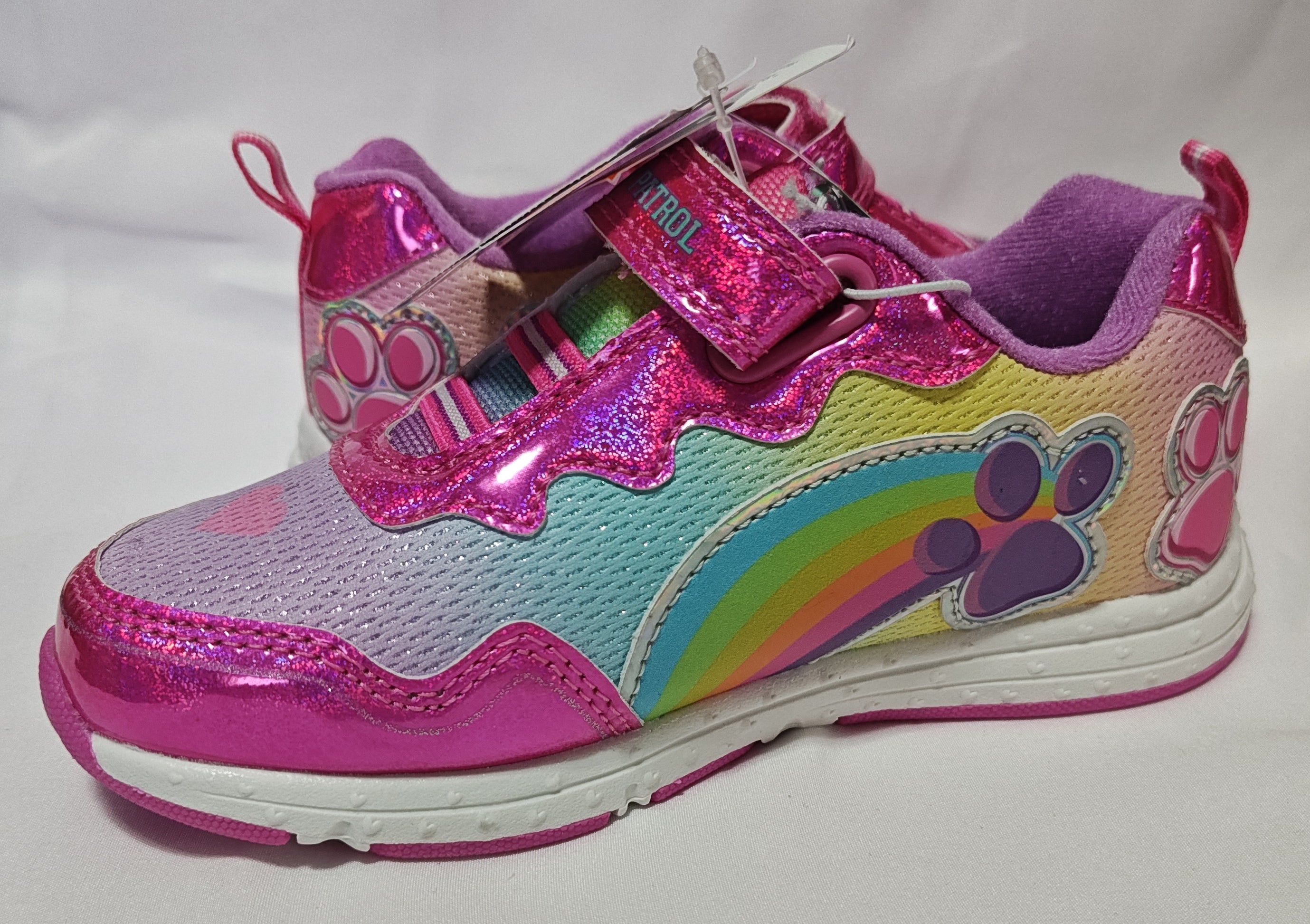 Nickelodeon Paw Patrol Skye and Everest Girls' Light Up Sneakers (Toddler/Kids)